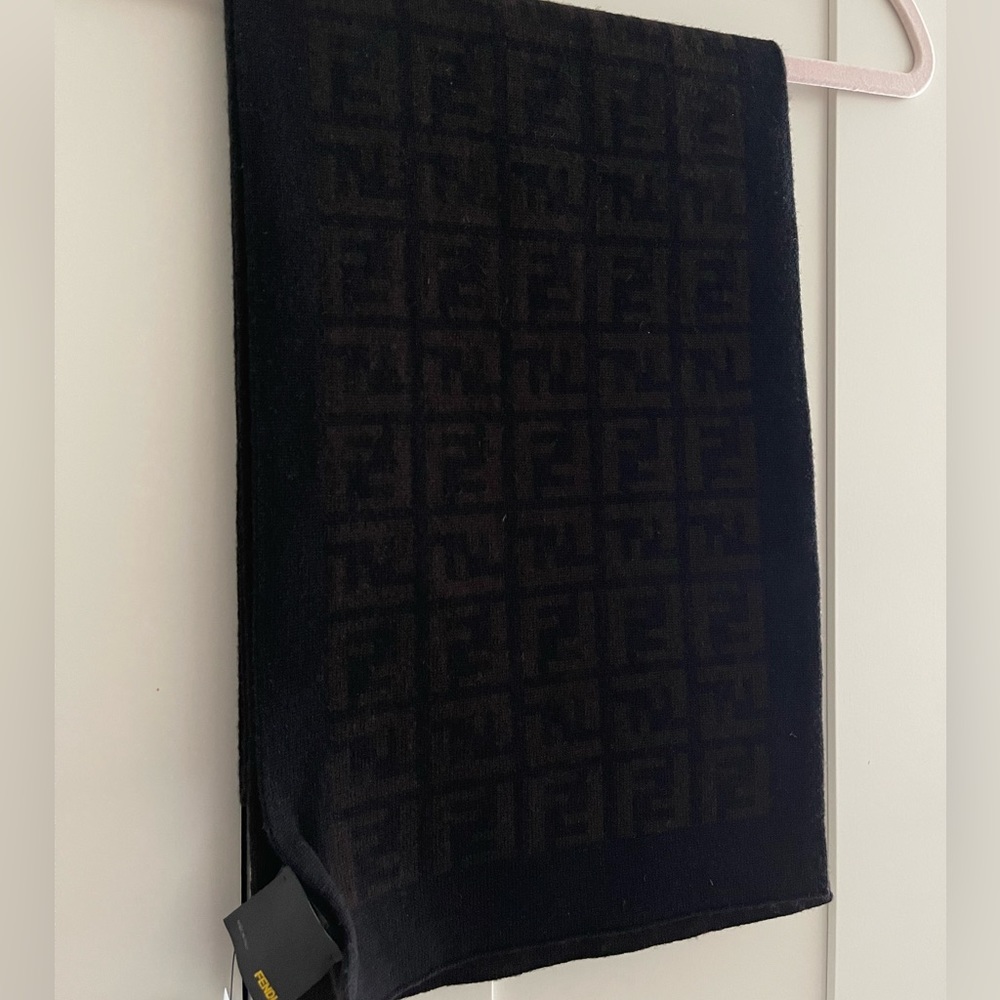 Fendi Wool Scarf!